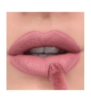 Revolution - Matte Bomb Liquid lipstick - Nude Magnet