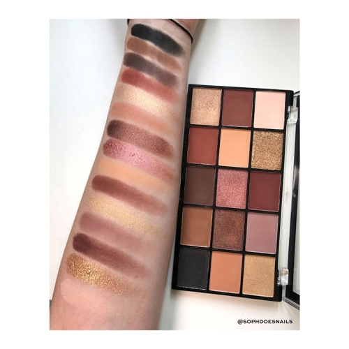 Revolution - Reloaded Eyeshadow Palette - Velvet Rose