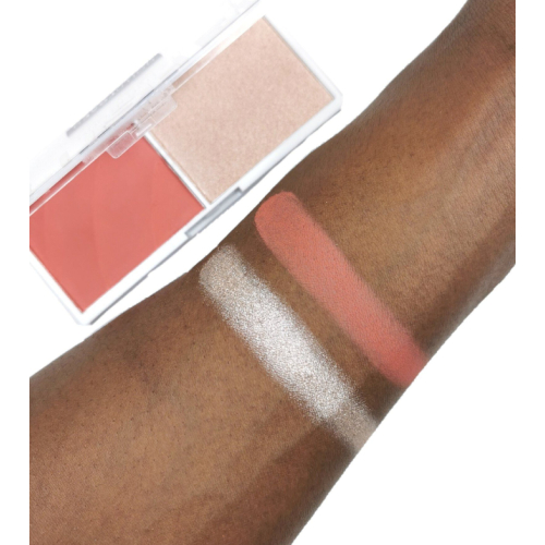 Revolution Relove - Colour Play Blushed Blush and highlighter duo - Cute
