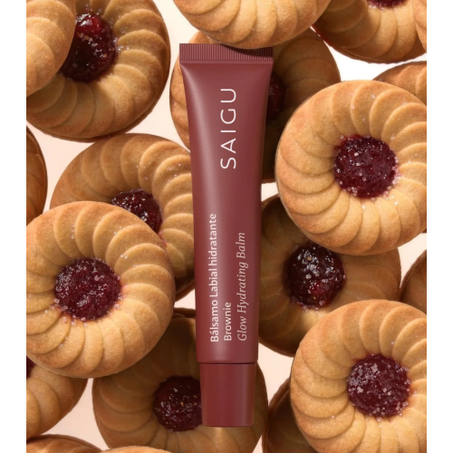 Saigu Cosmetics - Moisturizing lip balm with shine effect - Brownie