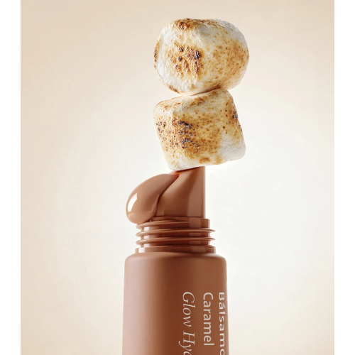 Saigu Cosmetics - Moisturizing lip balm with shine effect - Caramel