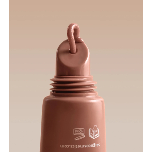 Saigu Cosmetics - Moisturizing lip balm with shine effect - Caramel
