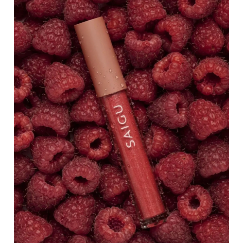 Saigu Cosmetics - *Golden Plum* - Lip Gloss Melting Plump - Wild Berry