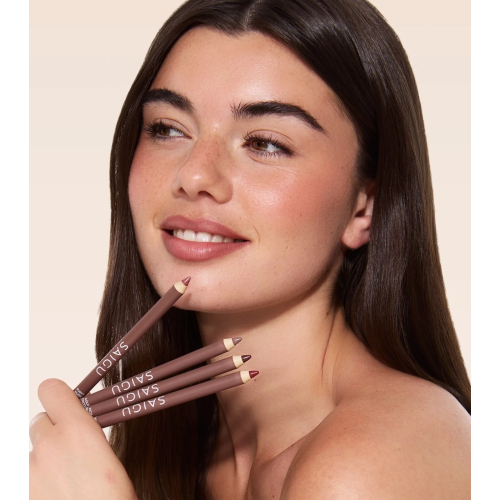 Saigu Cosmetics - Silky Lip Liner - Garnet Red