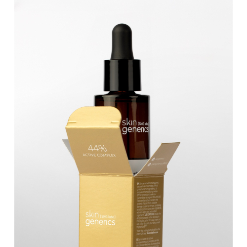 Skin Generics - Concentrated anti-aging and antioxidant sunscreen serum SPF50+