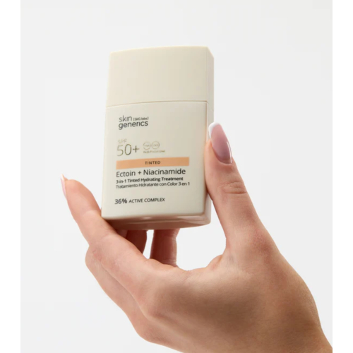 Skin Generics - Moisturizing treatment with color SPF50+