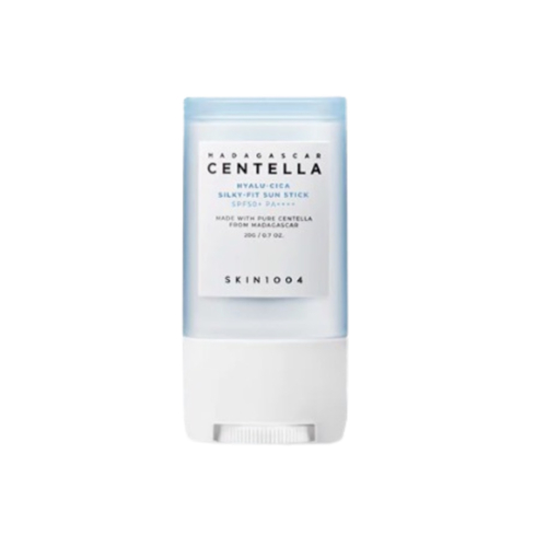 SKIN1004 - *Hyalu-Cica* - Facial sunscreen stick Silku-Fit SPF50+ PA++++