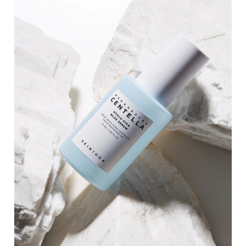 SKIN1004 - *Hyalu-Cica* - Blue Facial Serum with Hyaluronic Acid Centella Asiatica from Madagascar - Sensitive Skin