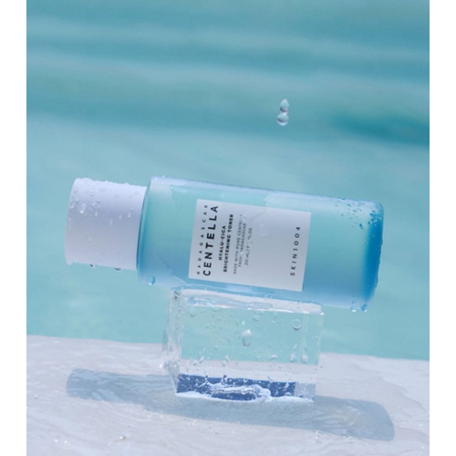 SKIN1004 - *Hyalu-Cica* - Illuminating facial toner with Madagascar centella