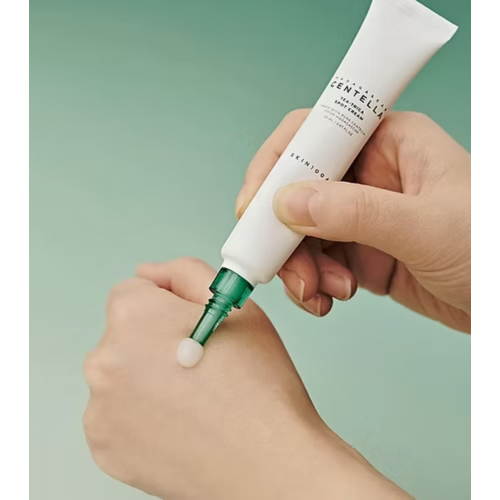 SKIN1004 - *Tea-Trica* - Localized Treatment Tea-Trica Spot Cream