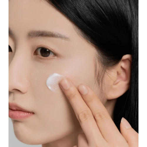 SKIN1004 - *Tone Brightening* - Face Cream Madagascar Centella Capsule Cream