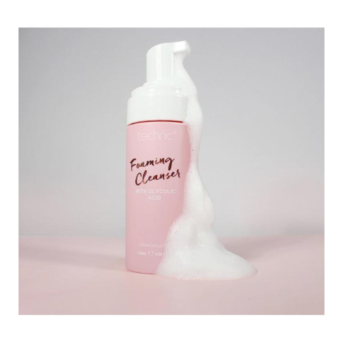 Technic Cosmetics - Cleansing foam with glycolic acid