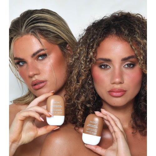Technic Cosmetics - Tanning drops with hyaluronic acid - Light