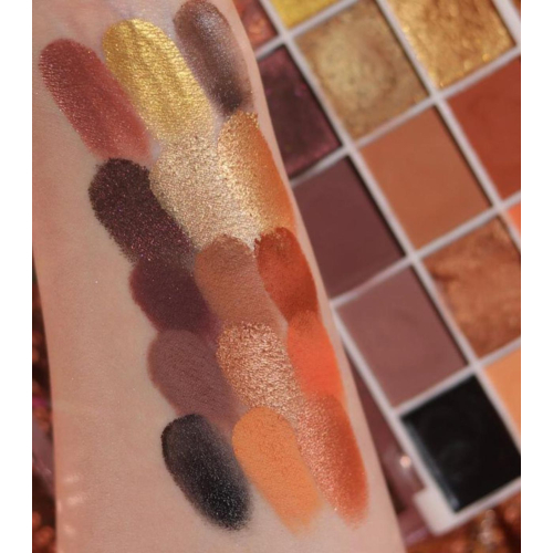 Technic Cosmetics - Enamoured Pressed Pigment Palette