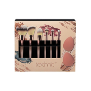 Technic Cosmetics - Set of 6 brushes and sponges