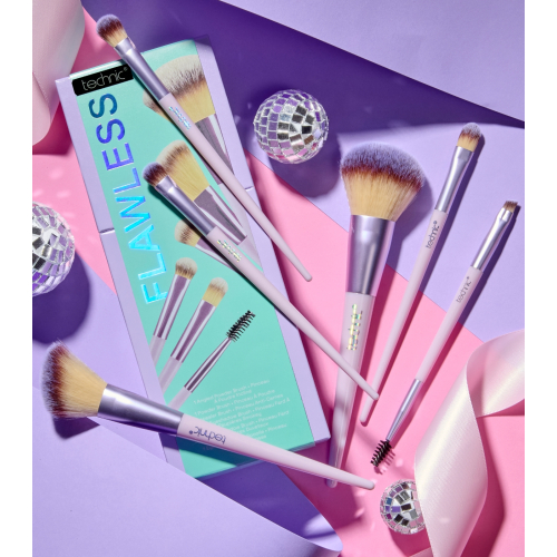 Technic Cosmetics - Makeup brush set Flawless