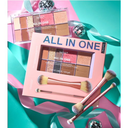 Technic Cosmetics - Makeup set All in One Palette & Brushes