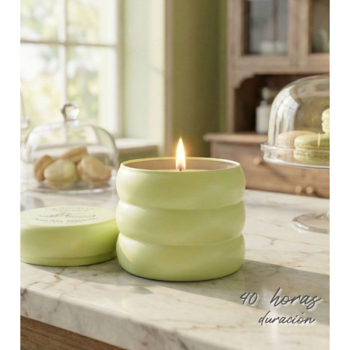 The Fruit Company - Scented Candle Patisseries - Pistachio Macaron