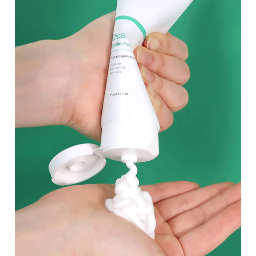 The Potions - Facial cleanser with gotu kola