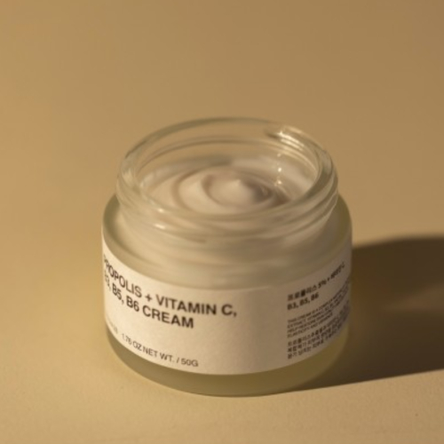 Toun 28 - Multivitamin cream with propolis Propolis +