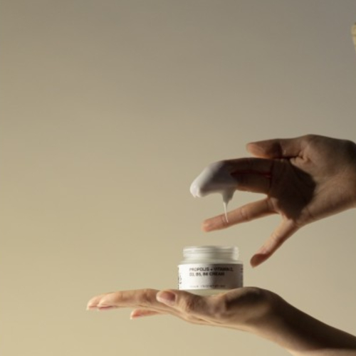 Toun 28 - Multivitamin cream with propolis Propolis +