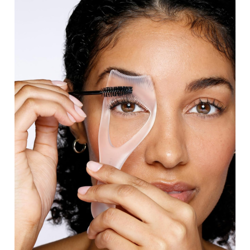 Tweezerman - Eyelid protector and eyelash comb