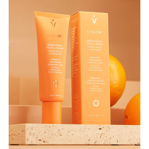 Valquer - *Skin Essentials* - Brightening face cream C-Glow
