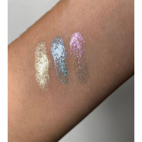 W7 - Illuminating drops Glow On! -Honeyed