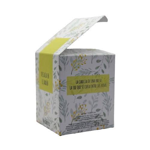 Wailoha - Scented Candle Descalza en el Jardín