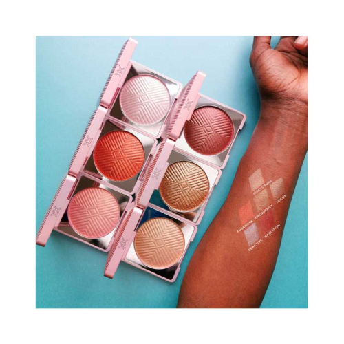 XX Revolution - Powder highlighter XXPosure - Radiowave