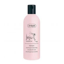 Ziaja - Moisturizing and purifying shampoo Jeju Young Skin