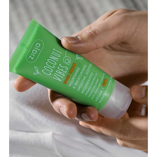 Ziaja - *Coconut and Orange Vibes* - Nourishing face cream with coconut notes
