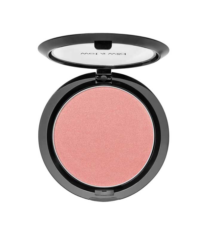 pink blusher